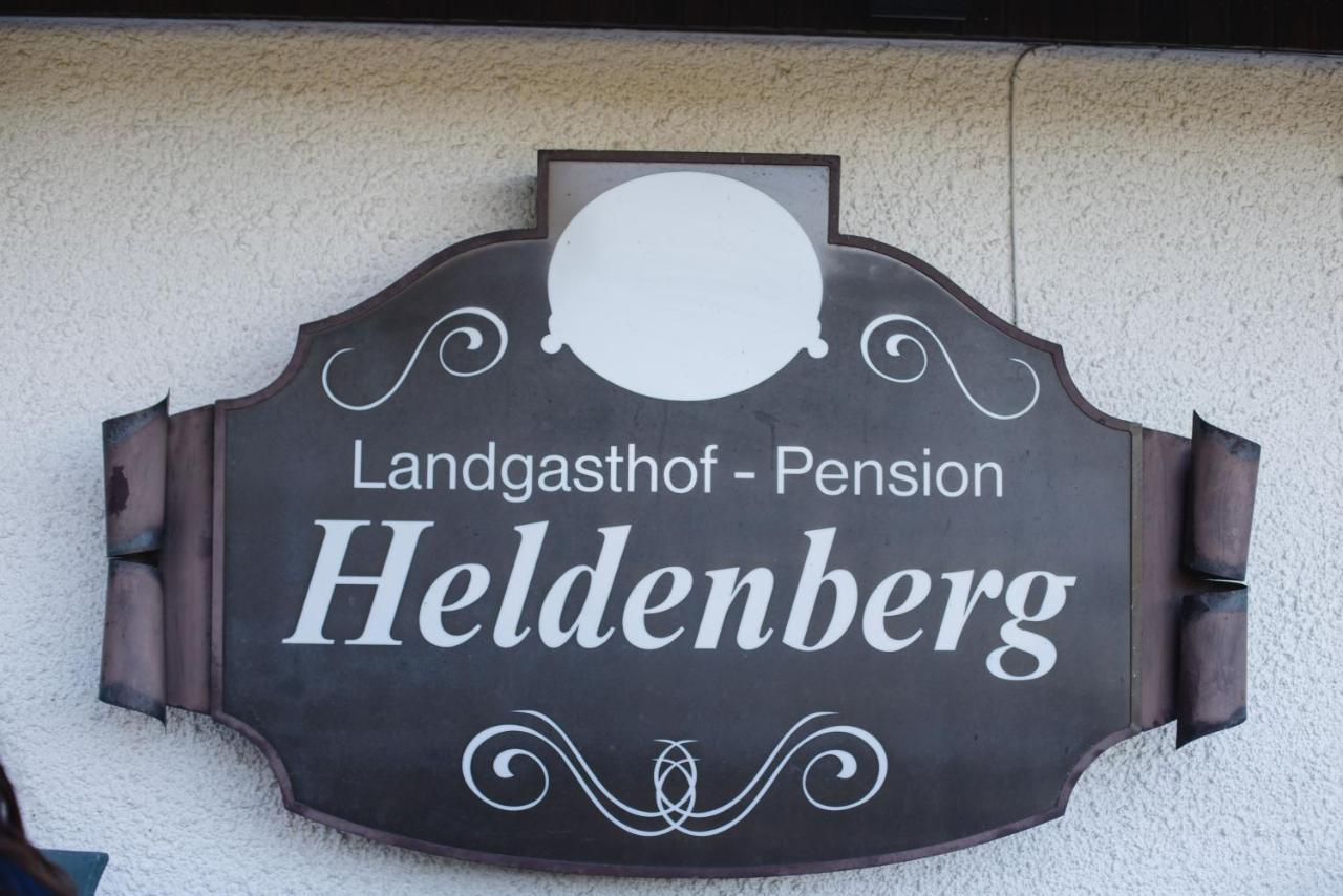 Landgasthof Heldenberg Lauterstein Eksteriør bilde
